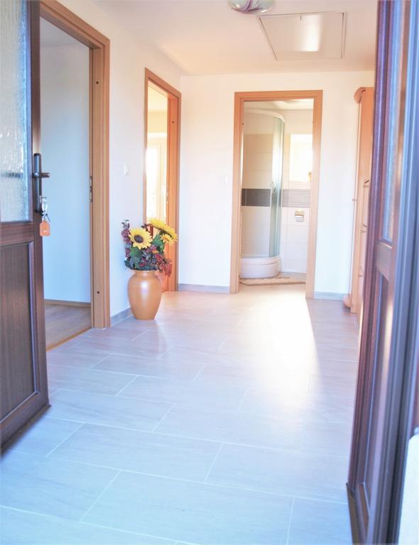 Apartment Rado Vrbnik Exterior photo